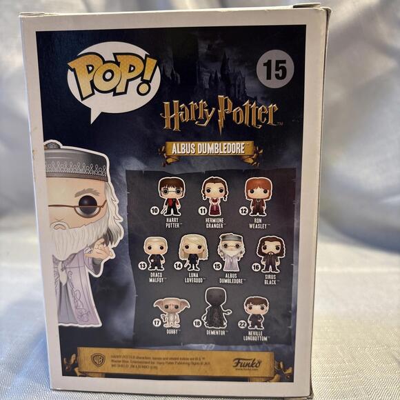 Funko Pop! Vinyl: Harry Potter - Albus Dumbledore (w/ Wand) #15 - Picture 3 of 6